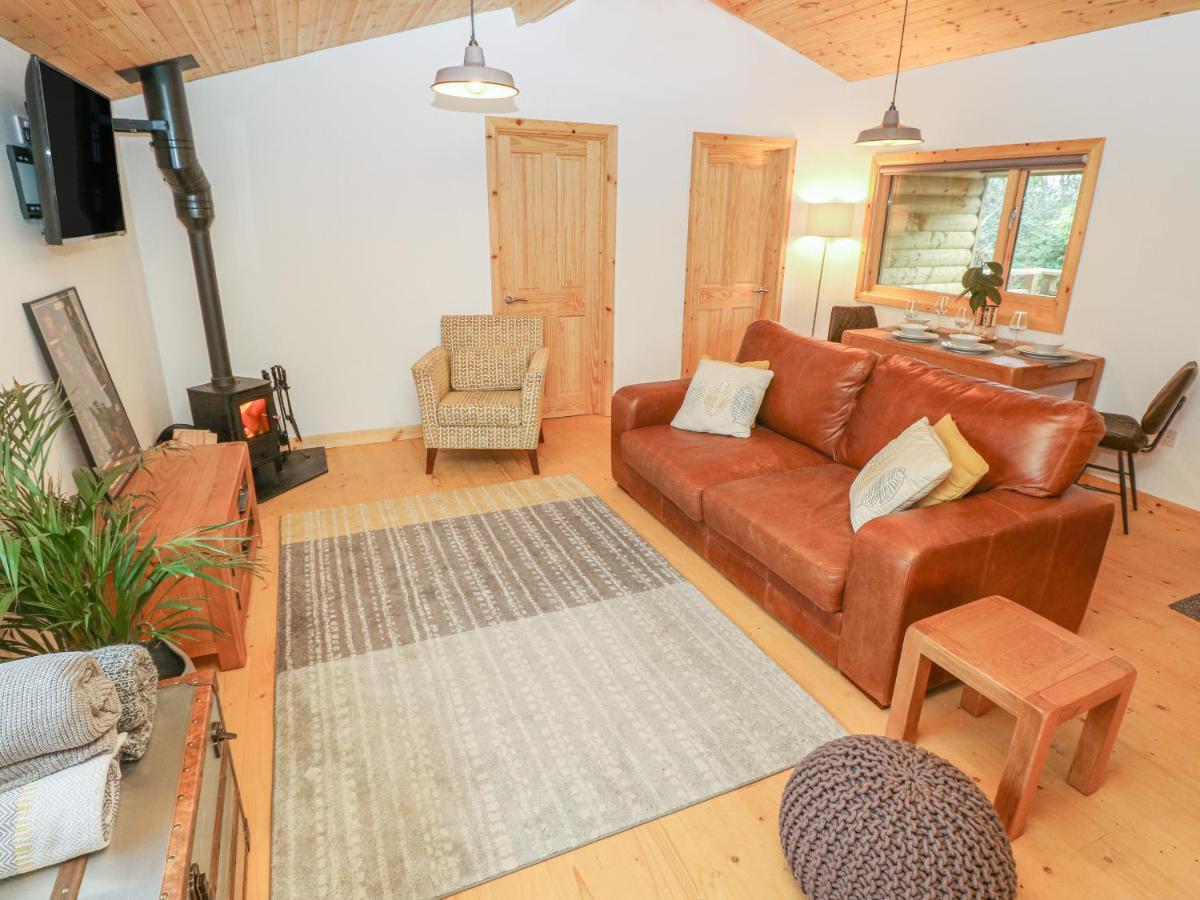 Willow Lodge Tenby Bagian luar foto