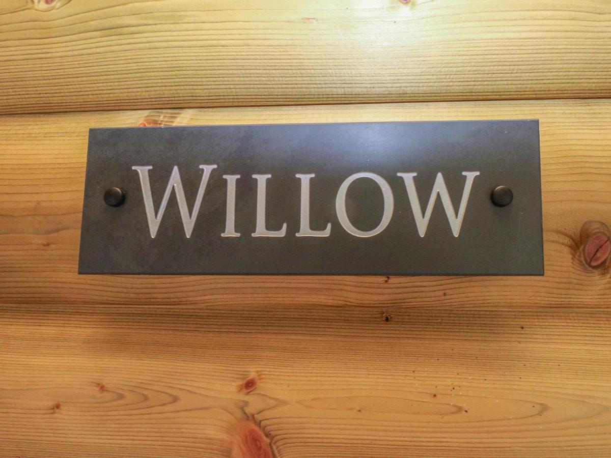 Willow Lodge Tenby Bagian luar foto